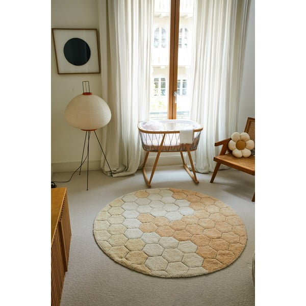 Ockergelber, waschbarer, handgewebter runder Baumwollteppich, Ø 140 cm Honeycomb Golden - Lorena Canals-image-3