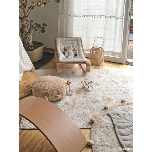 Ockergelber, cremefarbener, waschbarer, handgewebter Baumwoll-Kinderteppich, 120 x 160 cm Hippy Dots Honey - Lorena Canals-image-1