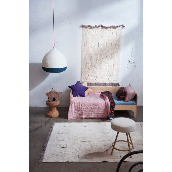 Cremefarbener, waschbarer, handgewebter Baumwoll-Kinderteppich, 90 × 130 cm ABC - Lorena Canals-image-4