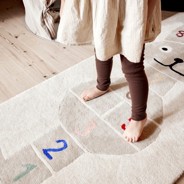 Handgewebter Spielteppich für Kinder mit Wollanteil, 75 x 180 cm Rabbit Hopscotch - OYOY Mini-image-1