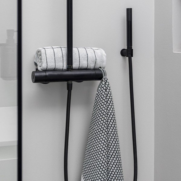 Schwarz-weiße Textil-Badezimmermatte, 50 x 80 cm Grid - Mette Ditmer Denmark-image-2