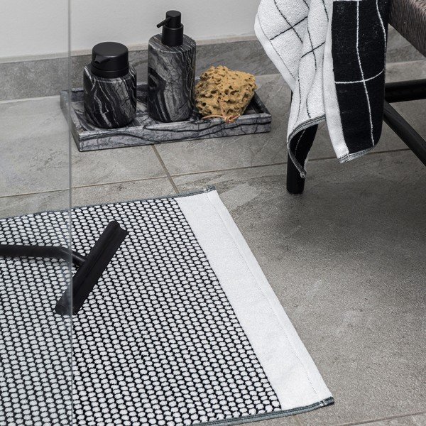 Schwarz-weiße Textil-Badezimmermatte, 50 x 80 cm Grid - Mette Ditmer Denmark-image-1